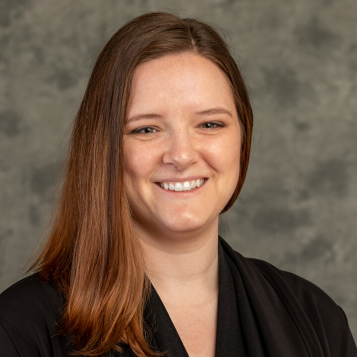 Portrait photo of Erin Chambers.
