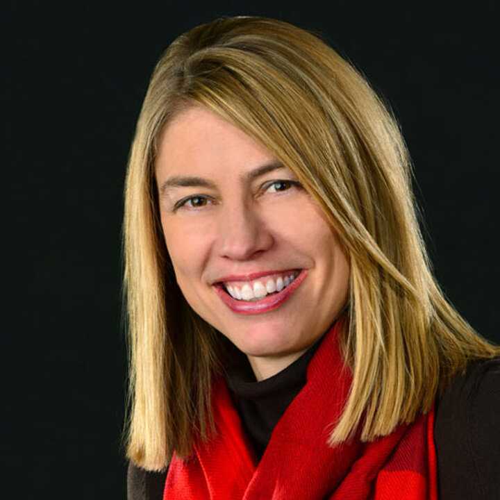Portrait photo of Heather Richards Rissetto.