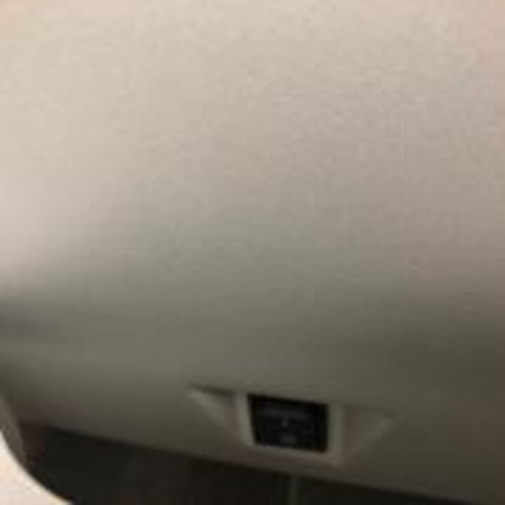 Image of the Zeutschel on/off switch.